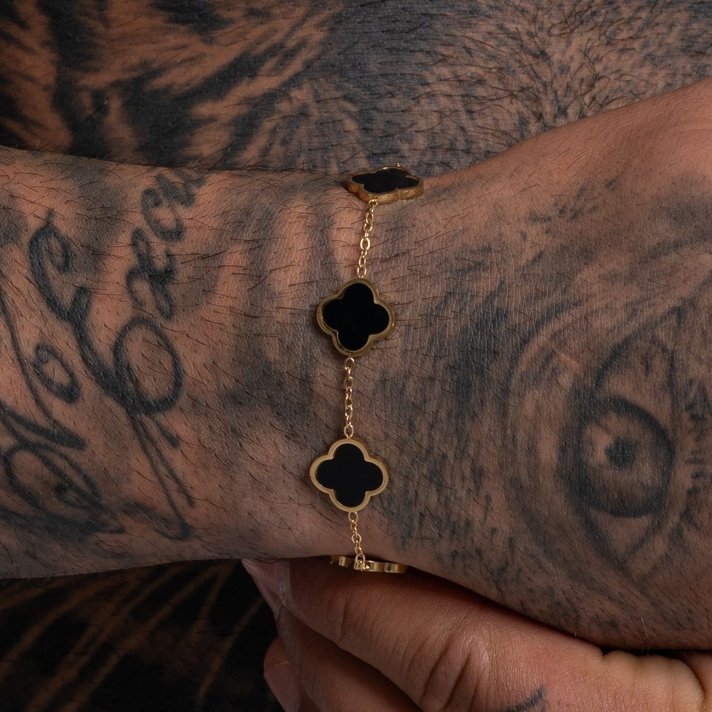 clover black armband - best jewelery