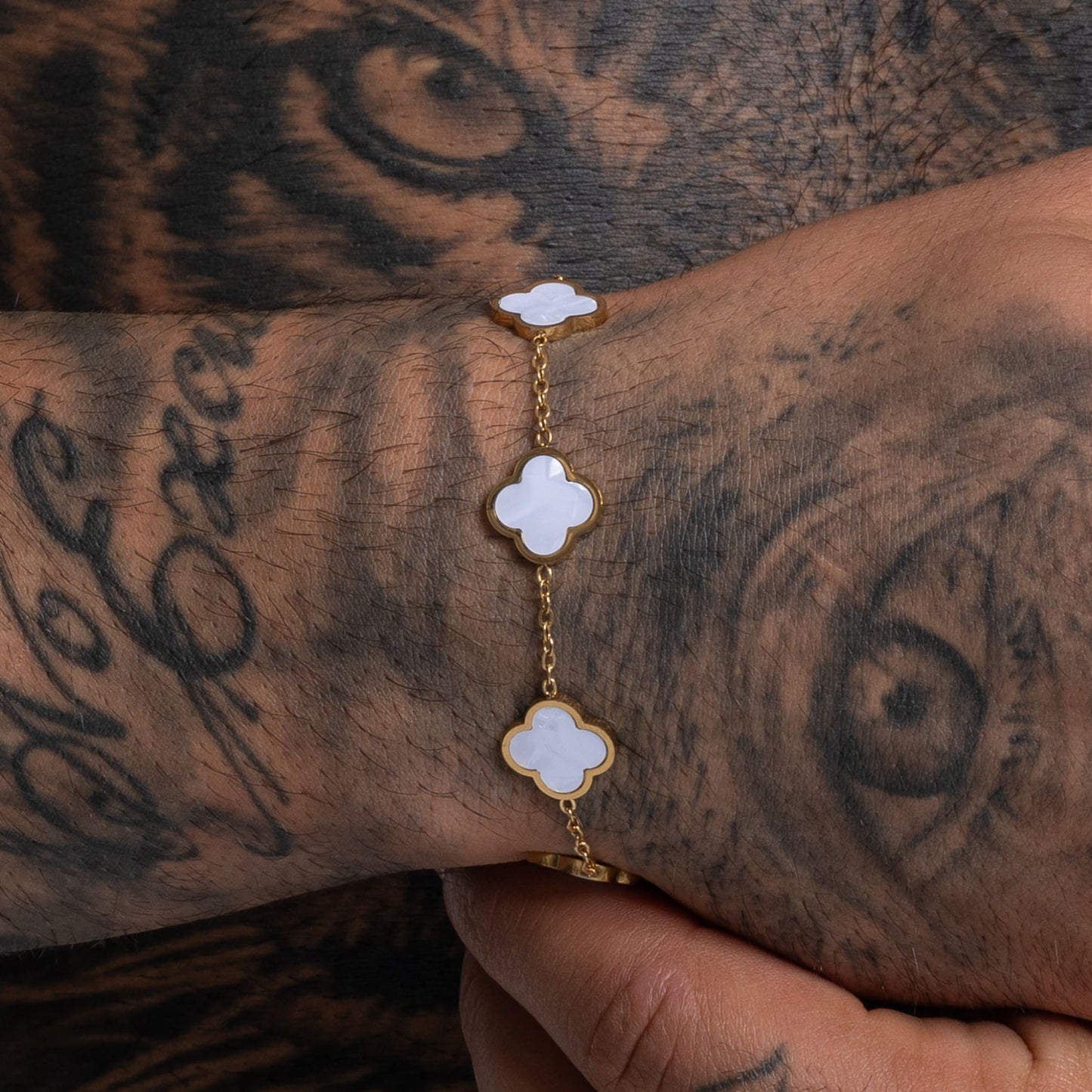 clover white armband - best jewelery