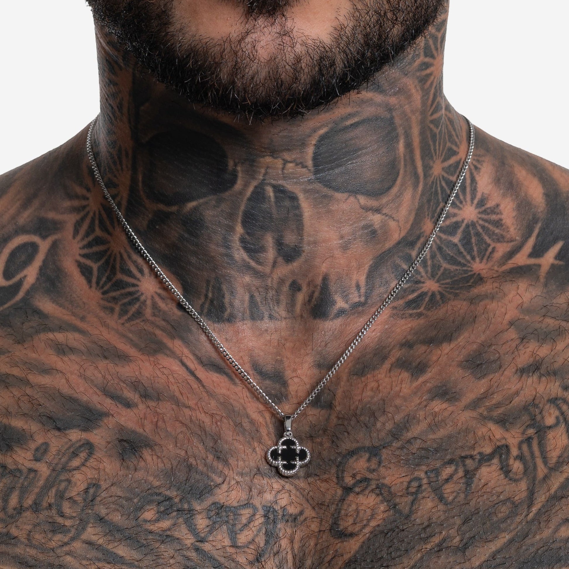 Clover Medaillon Black - Best Jewelery